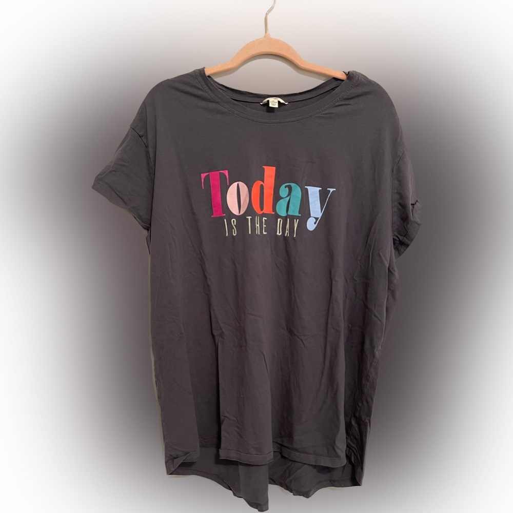 Women’s 2X Graphic T-Shirt